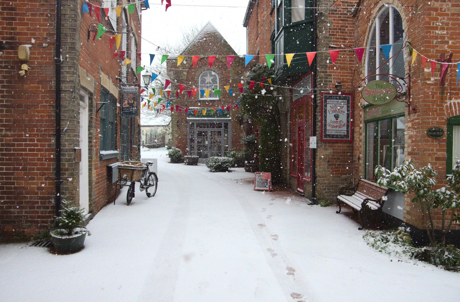 Norfolk House Yard from A Snowy Morning, Diss, Norfolk - 16th January 2021