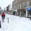 A child gets hauled up Mere Street on a sledge, A Snowy Morning, Diss, Norfolk - 16th January 2021