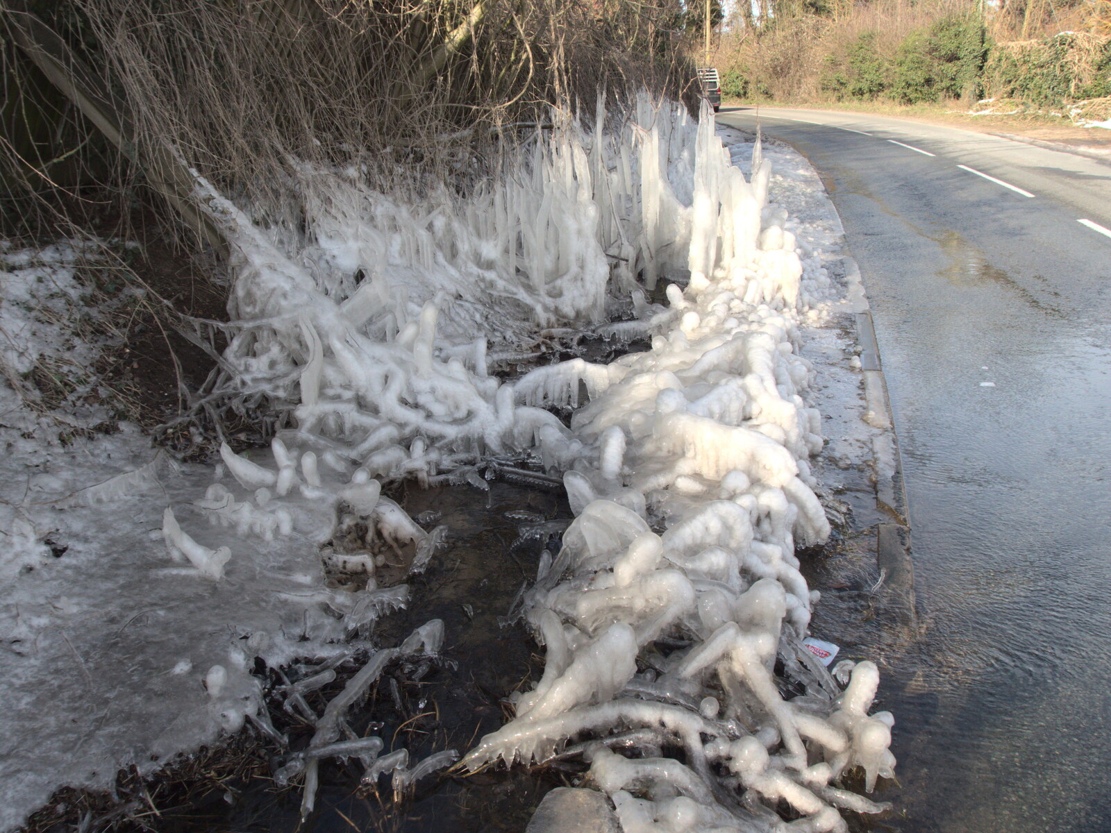 Icicles on the roadside from Derelict Infants School and Ice Sculptures, Diss and Palgrave, Norfolk and Suffolk - 13th February 2021