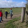 We walk on e the field behind Victoria Hill, Another Walk on Eye Airfield, Eye, Suffolk - 14th March 2021