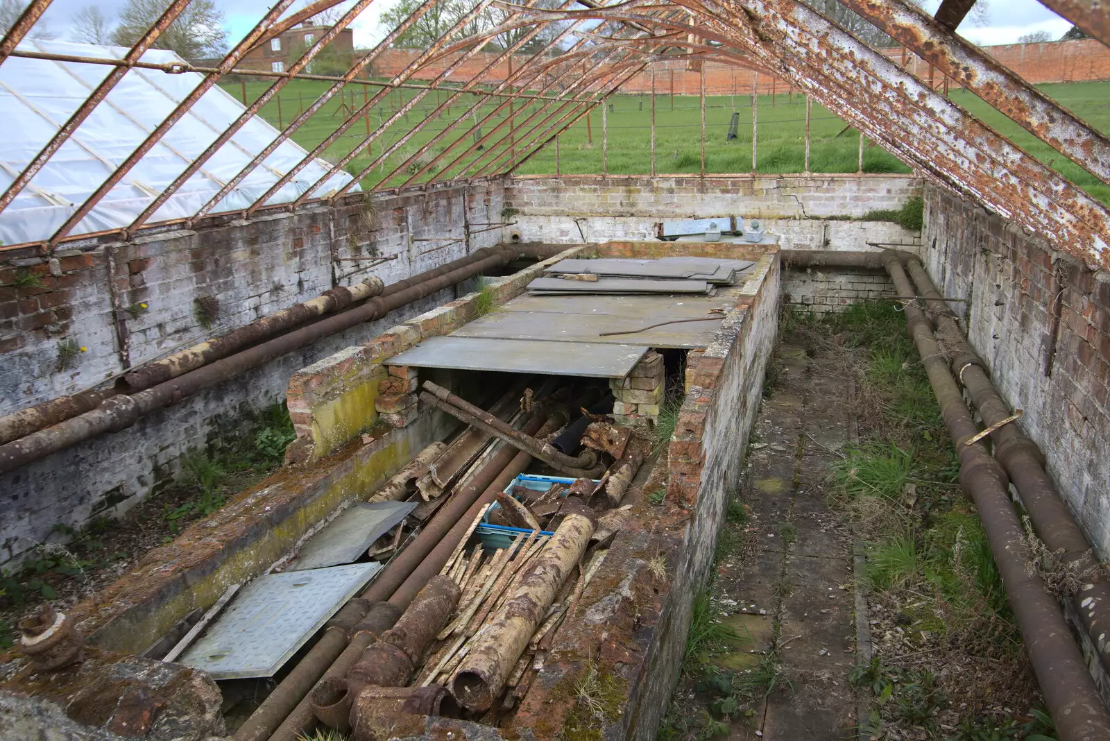 An even-more derelict greenhouse, from A Return to Ickworth House, Horringer, Suffolk - 11th April 2021