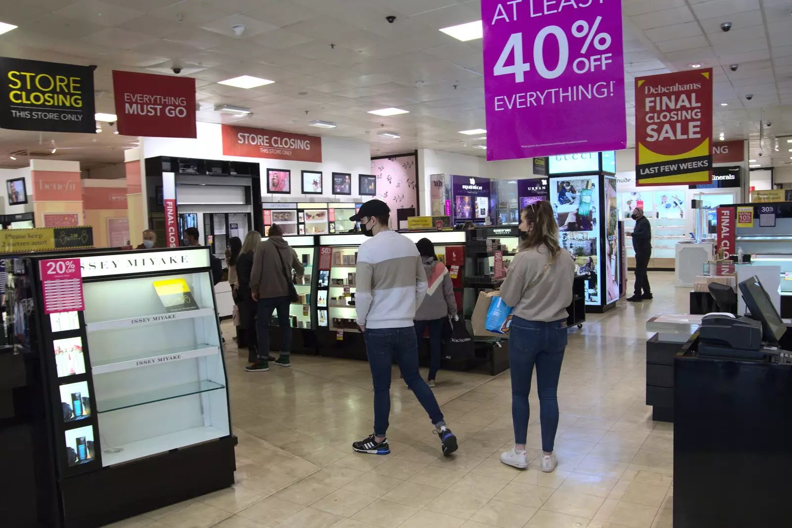 Everything must go, from The Death of Debenhams, Rampant Horse Street, Norwich, Norfolk - 17th April 2021