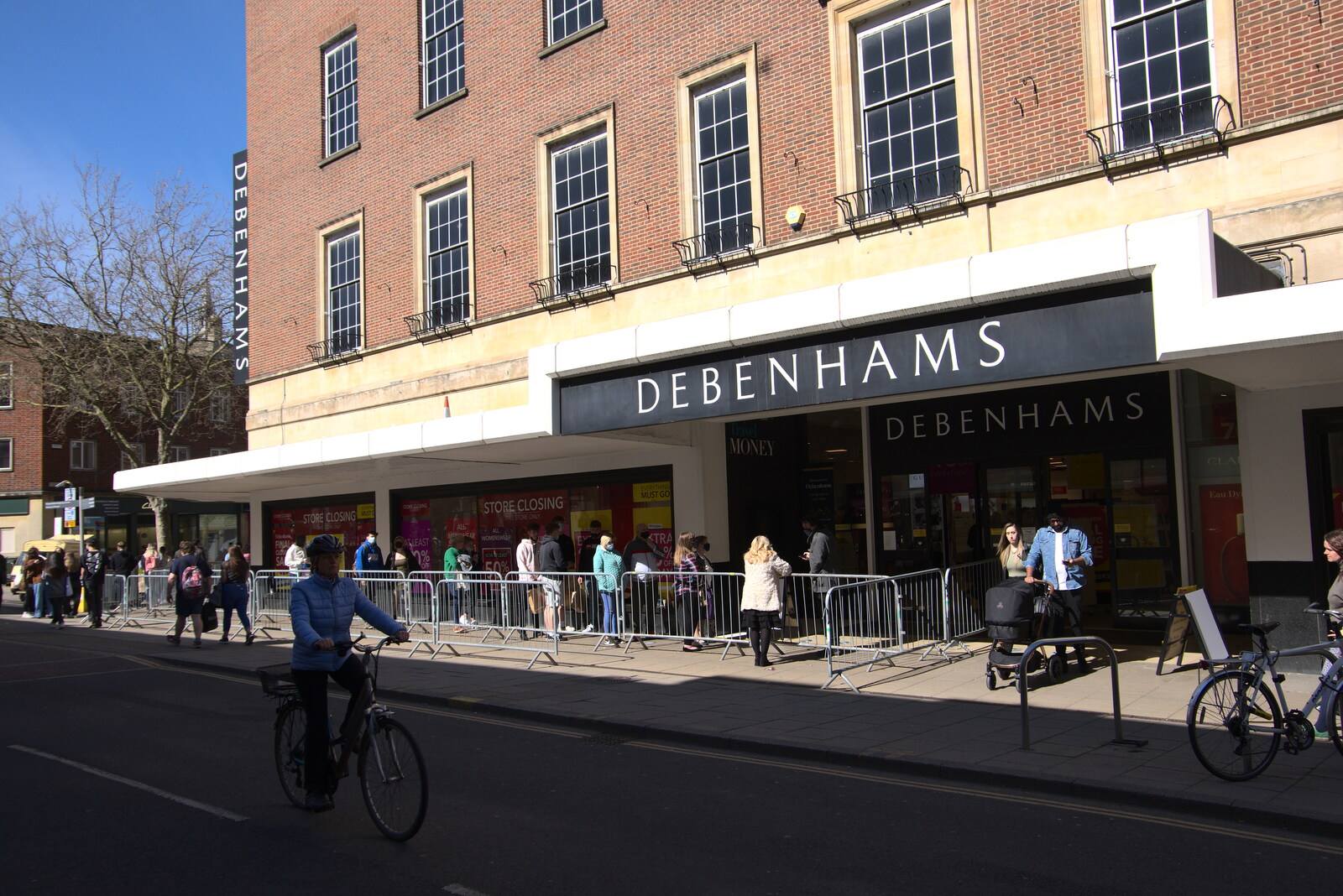 There's a bit more of a queue outside Debenhams from The Death of Debenhams, Rampant Horse Street, Norwich, Norfolk - 17th April 2021