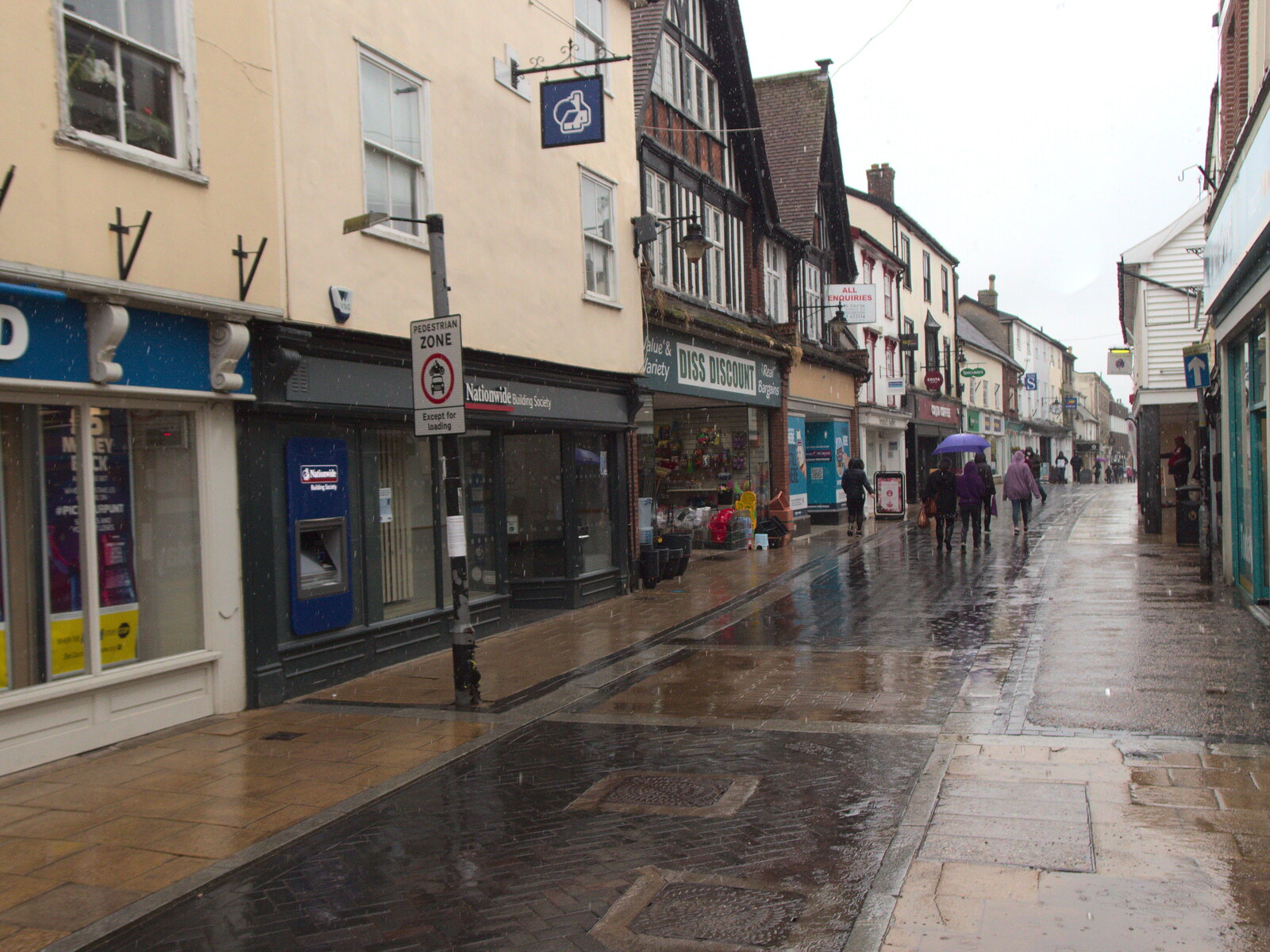 A rainy Mere Street from A Vaccination Afternoon, Swaffham, Norfolk - 9th May 2021
