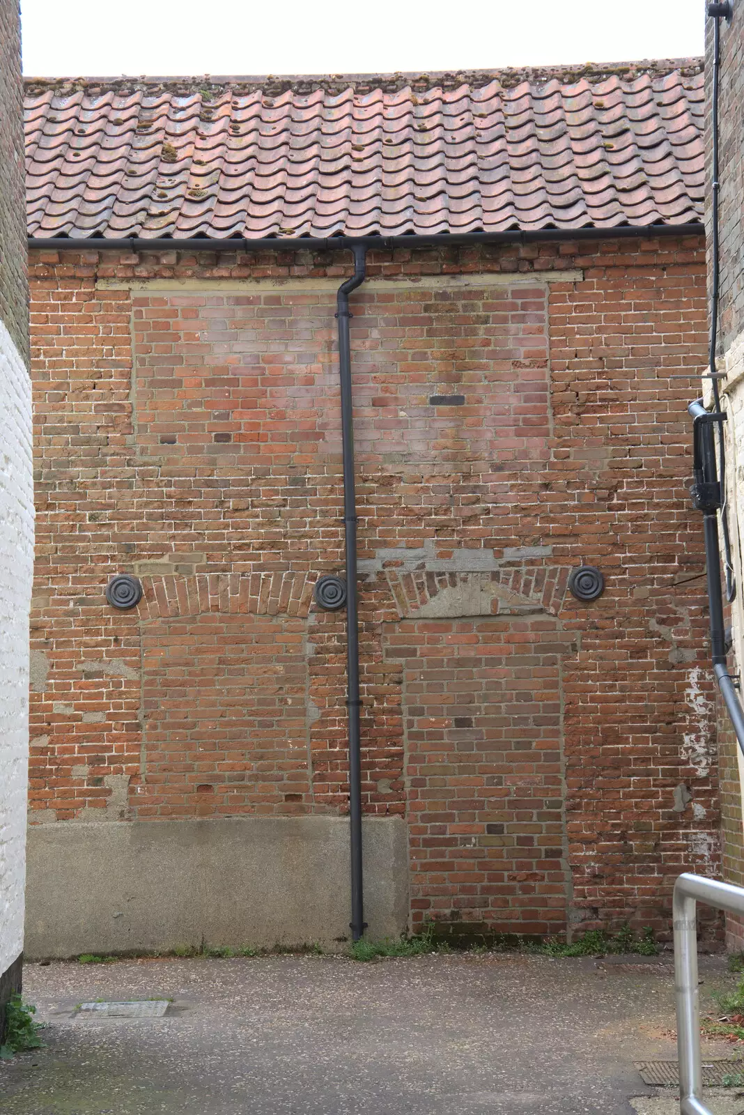 The ghost of a building, bricked up, from A Vaccination Afternoon, Swaffham, Norfolk - 9th May 2021