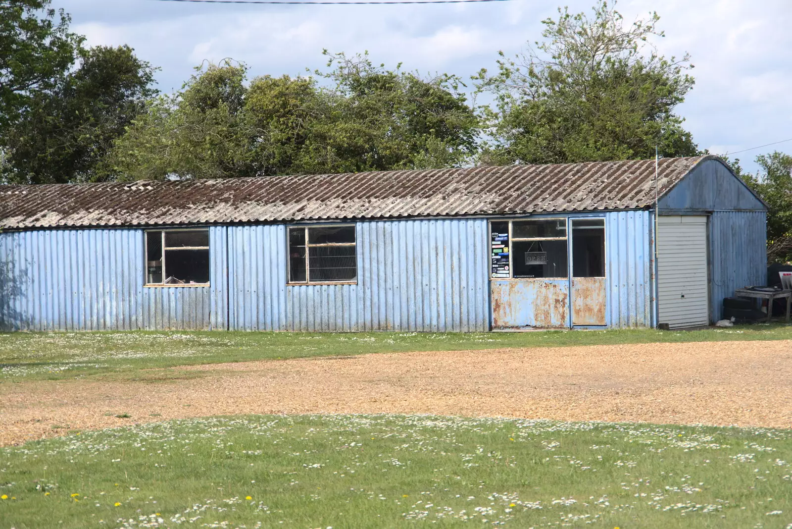 A derelict corrugated-iron workshop, from A Vaccination Afternoon, Swaffham, Norfolk - 9th May 2021