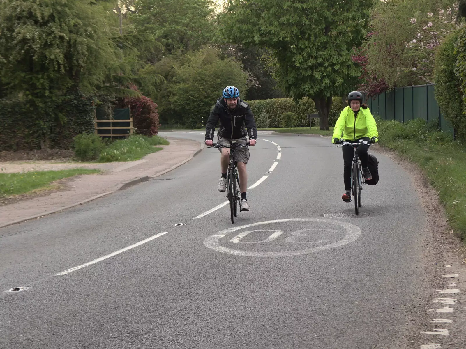 Phil and Isobel in Hoxne, from The BSCC at the King's Head, Brockdish, Norfolk - 13th May 2021