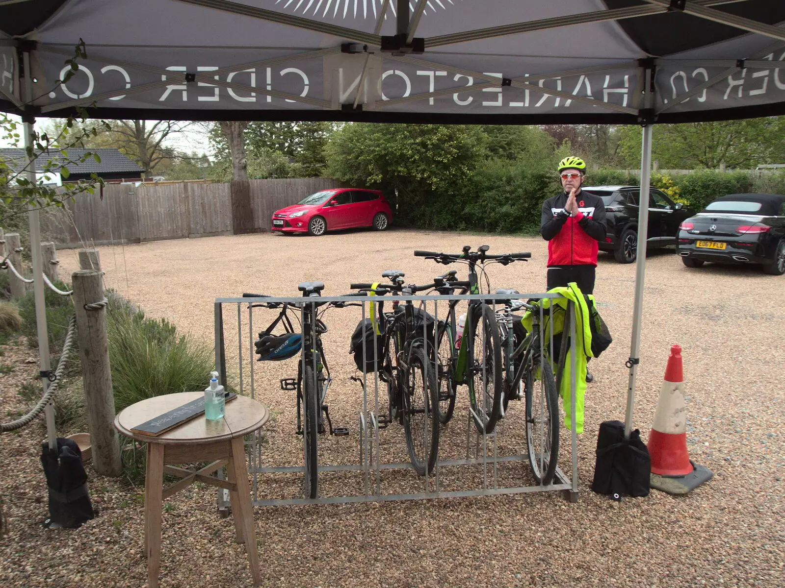 It's like the start of a proper bike race, from The BSCC at the King's Head, Brockdish, Norfolk - 13th May 2021