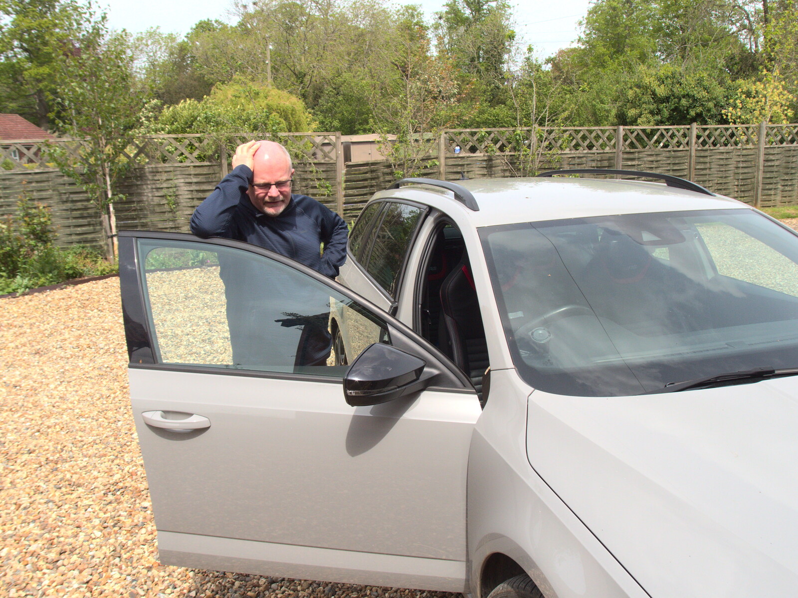 Hamish leans on his car from Garden Centres, and Hamish Visits, Brome, Suffolk - 28th May 2021
