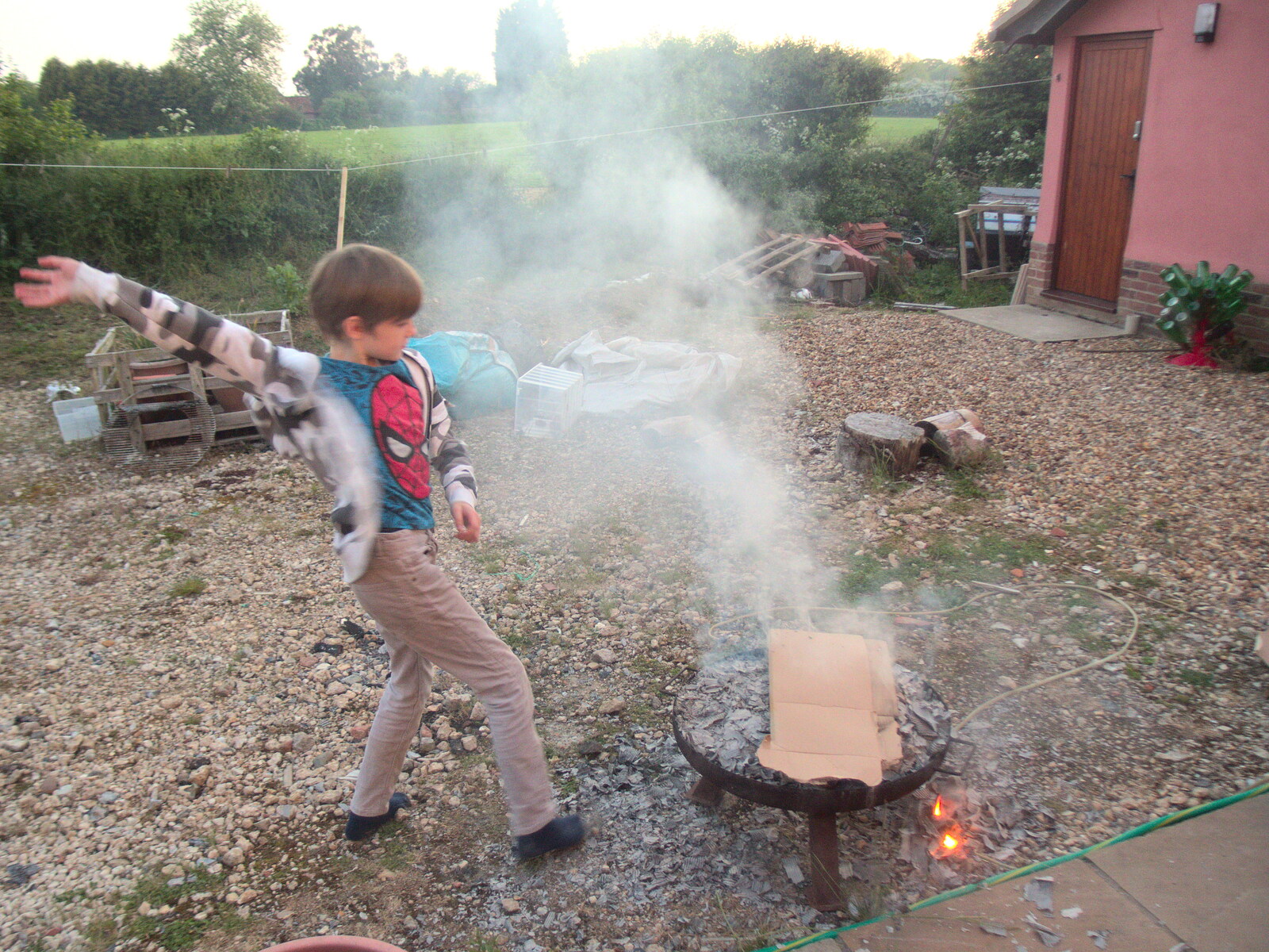 Harry does some moves around the smoke from Garden Centres, and Hamish Visits, Brome, Suffolk - 28th May 2021