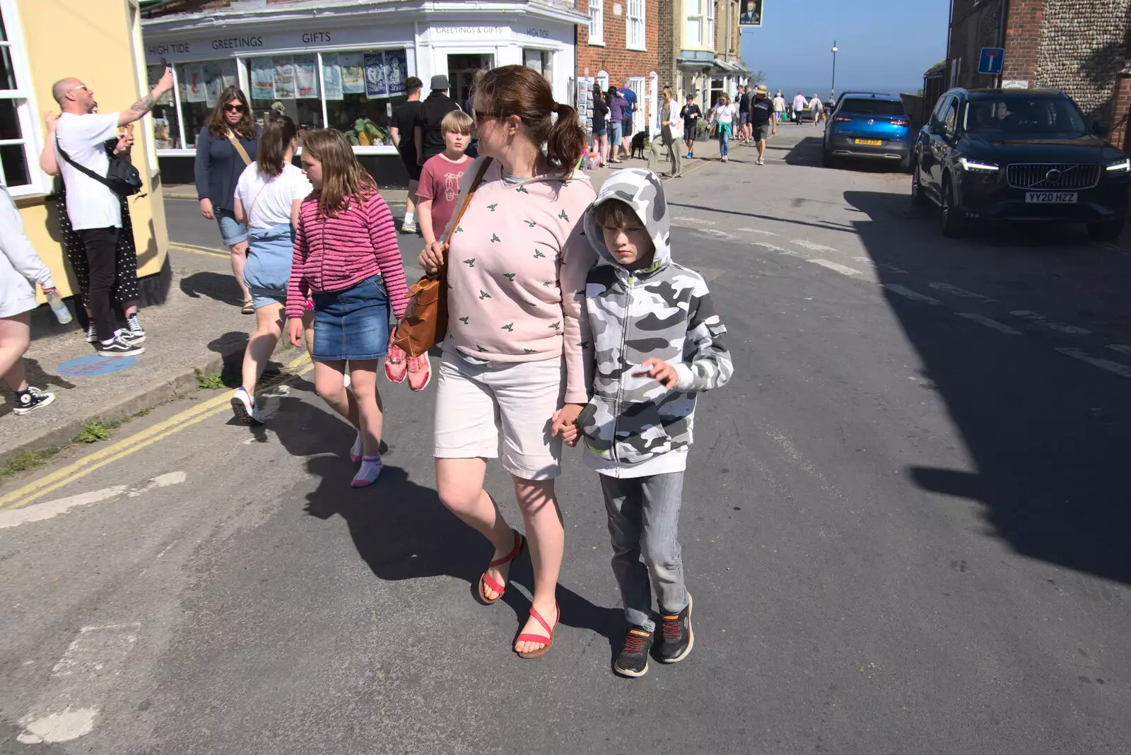 Isobel and Harry, from A Day at the Beach with Sis, Southwold, Suffolk - 31st May 2021