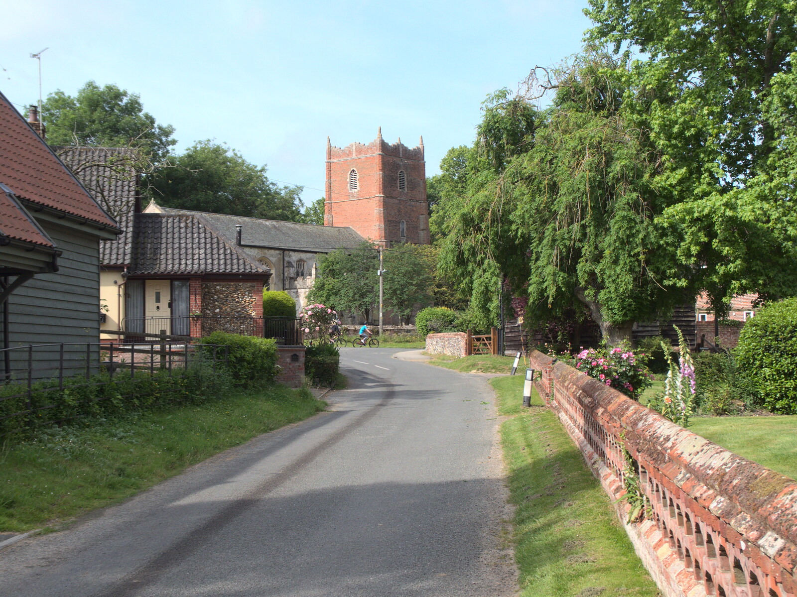The church at Gislingham from A BSCC Ride to Pulham Market, Norfolk - 17th June 2021