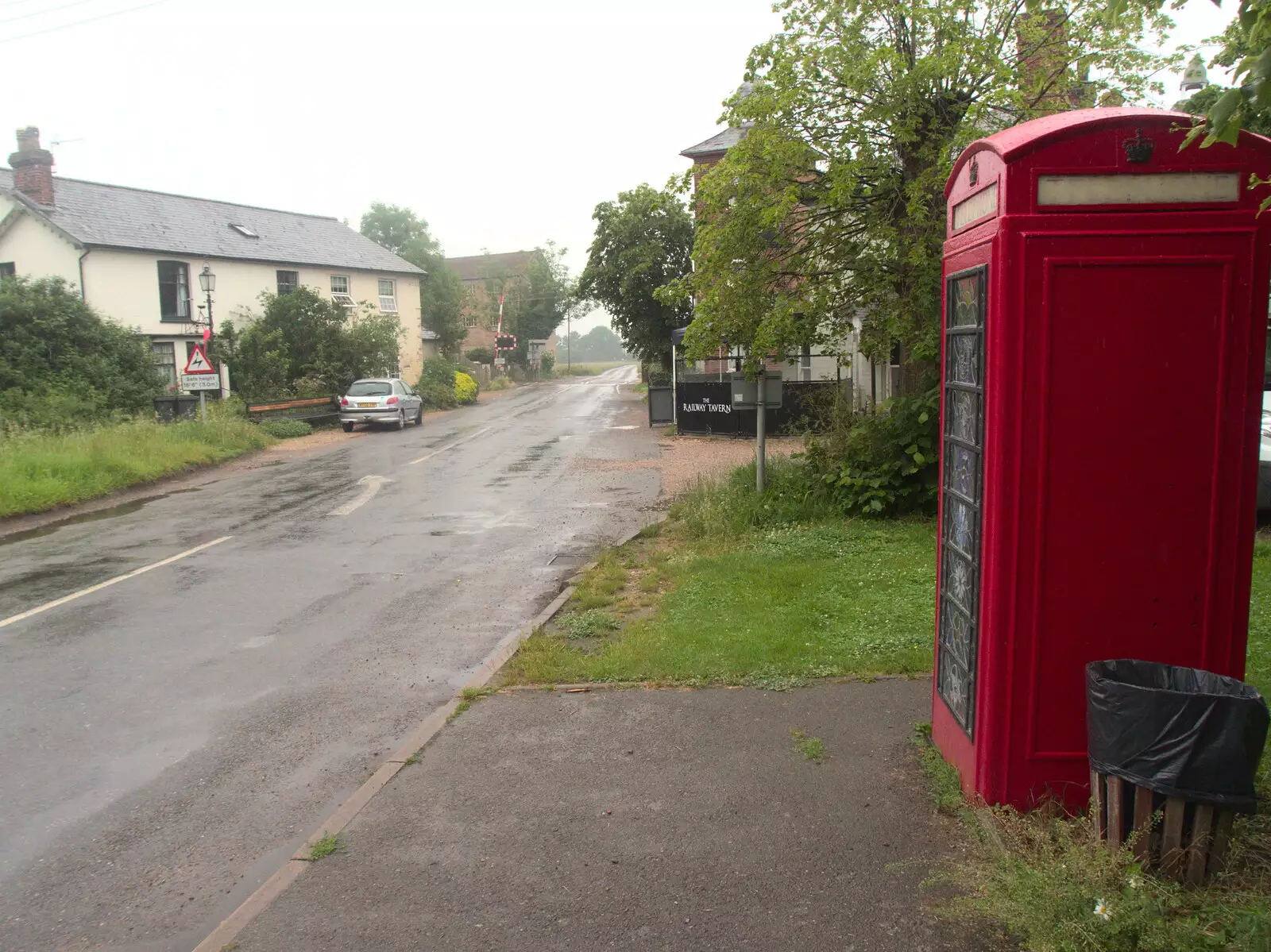 A K6 phone box in the lashing rain, from A BSCC Ride to Pulham Market, Norfolk - 17th June 2021