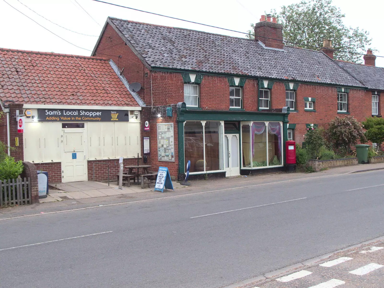 Sam's Local Shopper in Pulham, from A BSCC Ride to Pulham Market, Norfolk - 17th June 2021