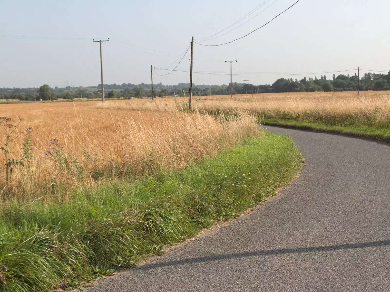 Out on the bends between Thrandeston and Mellis, from The BSCC at The Crown, Gissing, Norfolk - 22nd July 2021