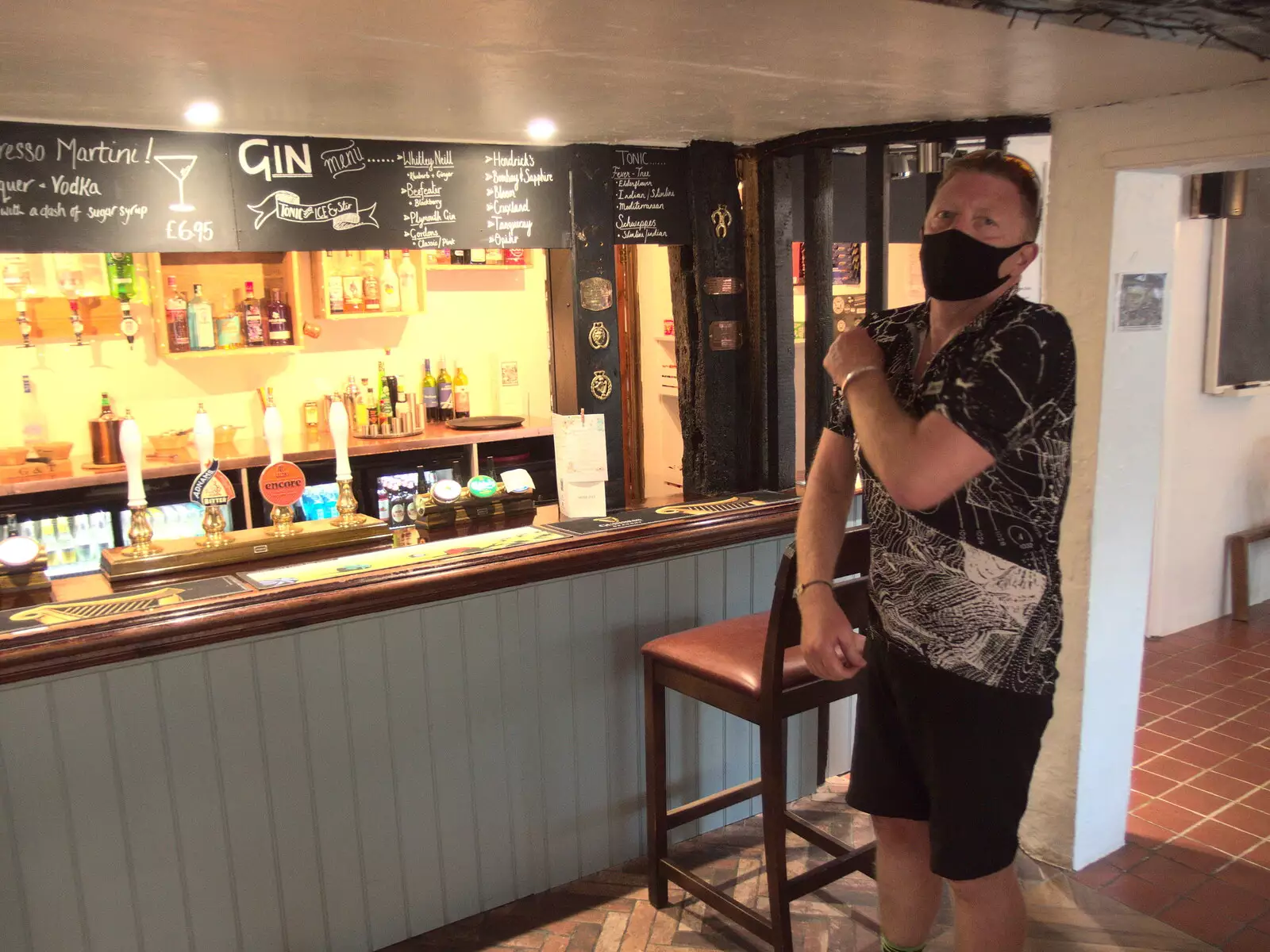 Gaz at the bar in the Gissing Crown, from The BSCC at The Crown, Gissing, Norfolk - 22nd July 2021