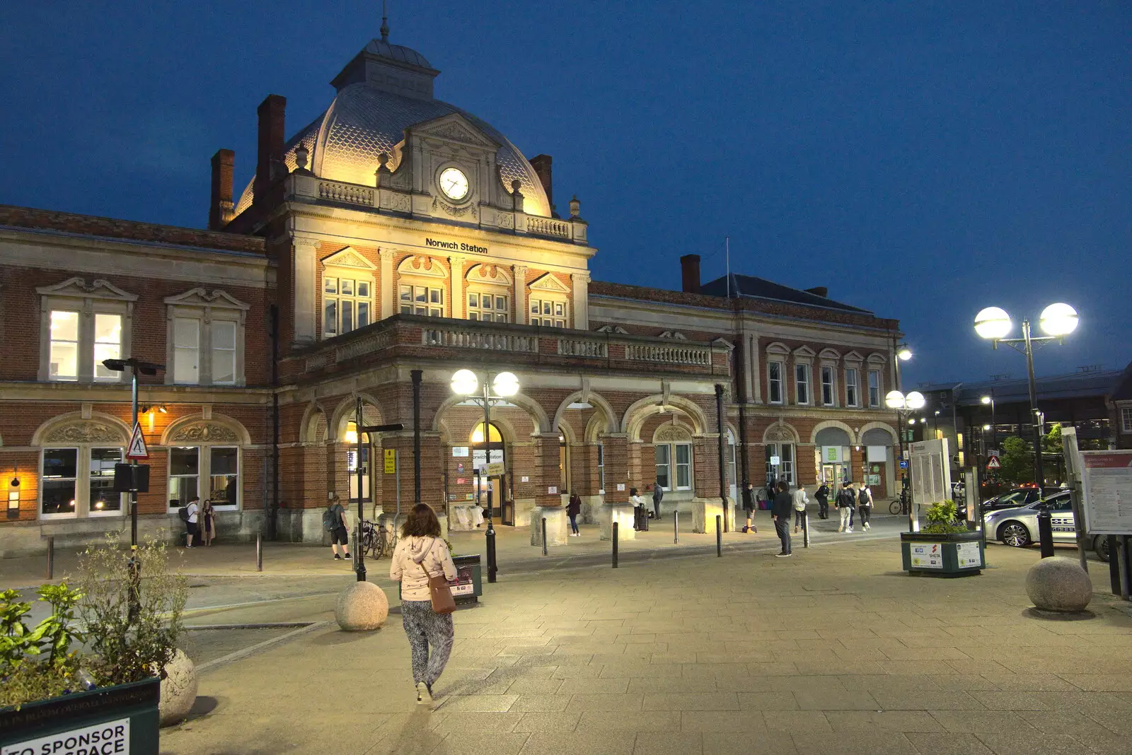 Norwich railway station, from A Trip to Nando's, Riverside, Norwich, Norfolk - 23rd July 2021