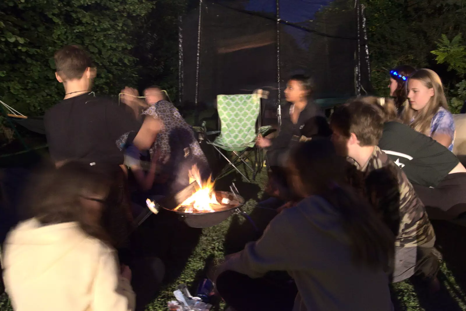 More people gather around the fire pit, from Meg-fest, and Sean Visits, Bressingham and Brome, Suffolk - 1st August 2021