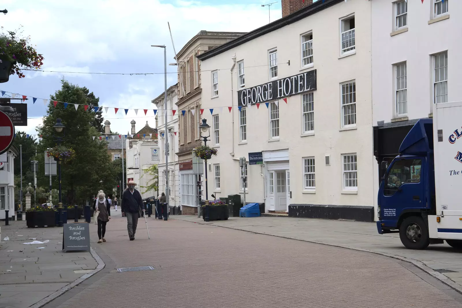 The George Hotel on High Street, from Pork Pies and Dockside Dereliction, Melton Mowbray and Liverpool - 7th August 2021