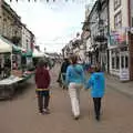 We walk up Nottingham Street, Pork Pies and Dockside Dereliction, Melton Mowbray and Liverpool - 7th August 2021