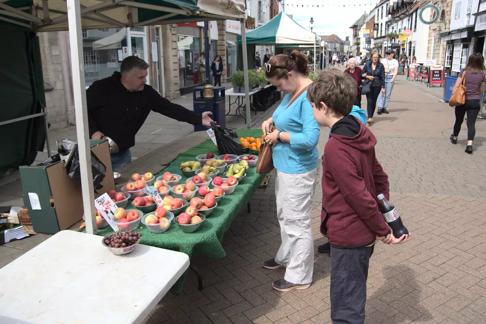 Isobel gets some fruit on the market, from Pork Pies and Dockside Dereliction, Melton Mowbray and Liverpool - 7th August 2021