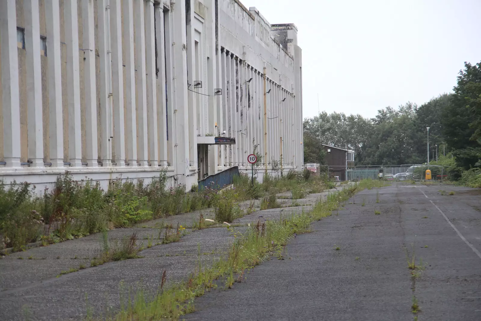 More car-park dereliction, from Pork Pies and Dockside Dereliction, Melton Mowbray and Liverpool - 7th August 2021