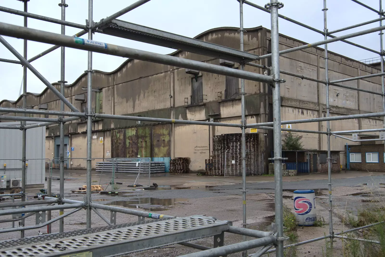 Derelict warehouses on the old dock road, from Pork Pies and Dockside Dereliction, Melton Mowbray and Liverpool - 7th August 2021