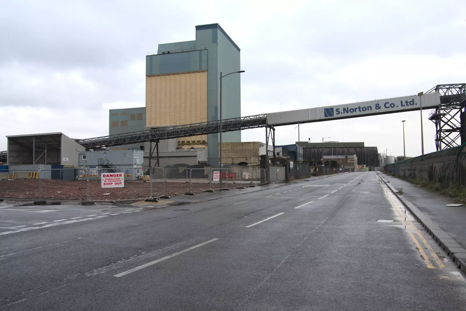 Demolition on Regent Road, from Pork Pies and Dockside Dereliction, Melton Mowbray and Liverpool - 7th August 2021