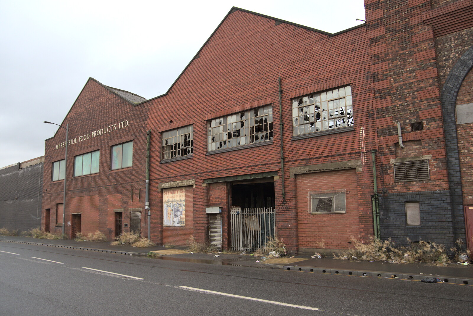 The derelict Merseyside Food Products building from Pork Pies and Dockside Dereliction, Melton Mowbray and Liverpool - 7th August 2021