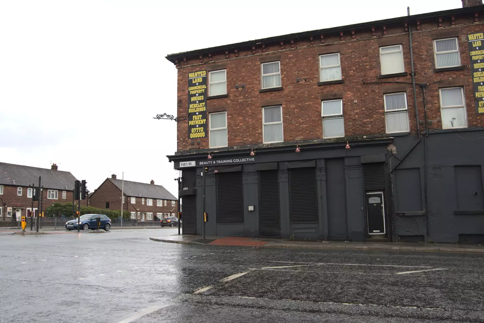 A derelict beauty training building, from Pork Pies and Dockside Dereliction, Melton Mowbray and Liverpool - 7th August 2021