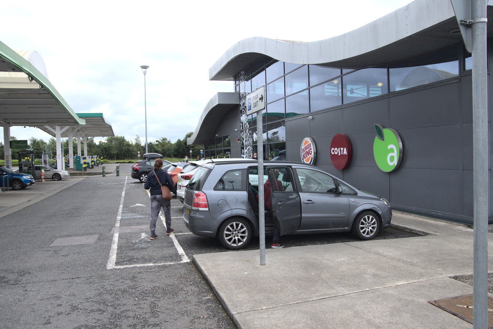 Pints of Guinness and Streedagh Beach, Grange and Sligo, Ireland - 9th August 2021: Isobel heads into Applegreen services on the M4