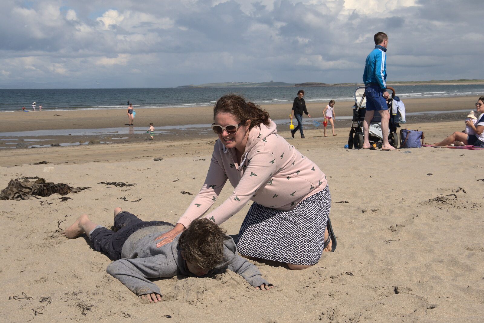 Pints of Guinness and Streedagh Beach, Grange and Sligo, Ireland - 9th August 2021: Fred gets a massage
