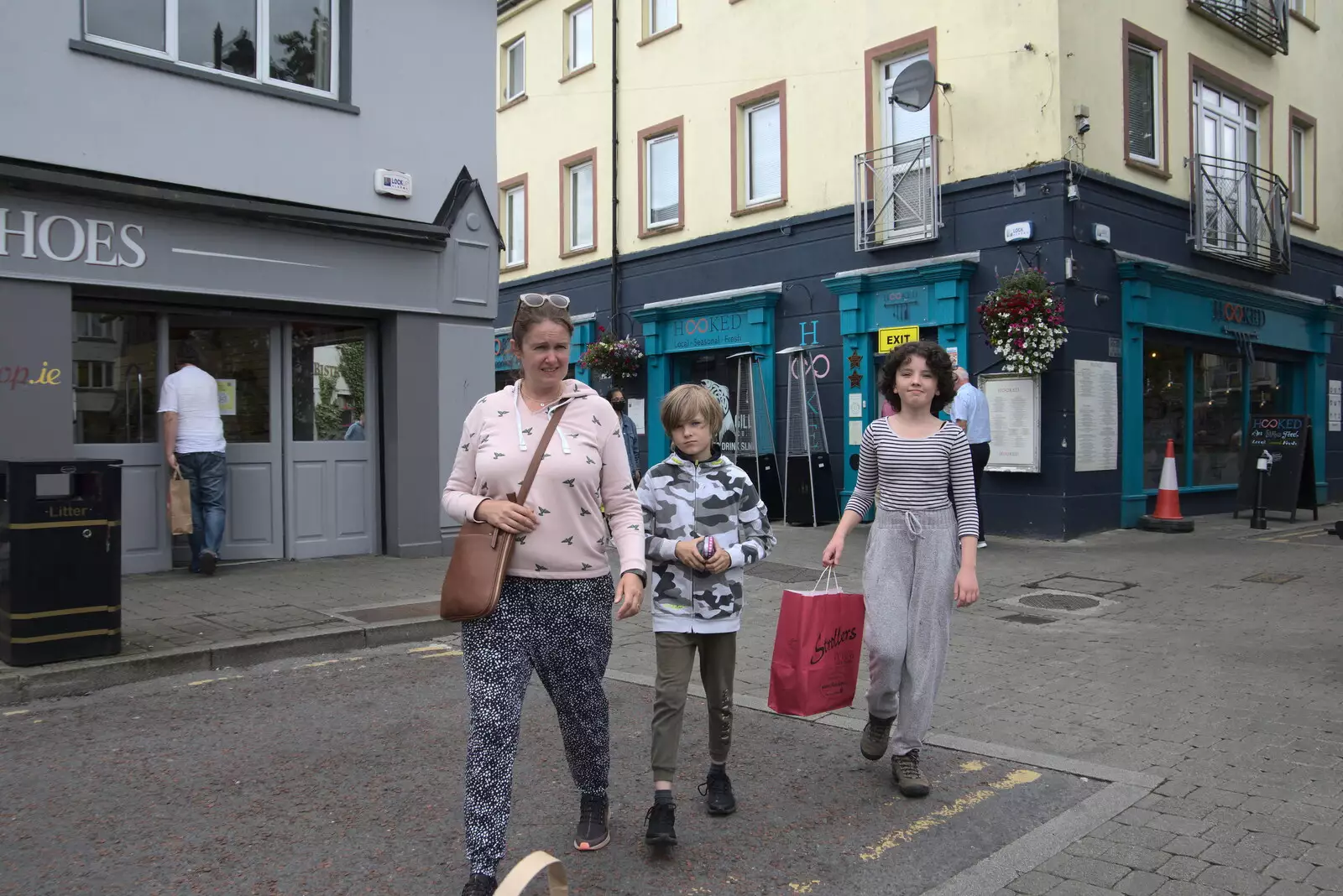 Isobel, Harry and Fern return from a spree, from A Trip to Manorhamilton, County Leitrim, Ireland - 11th August 2021