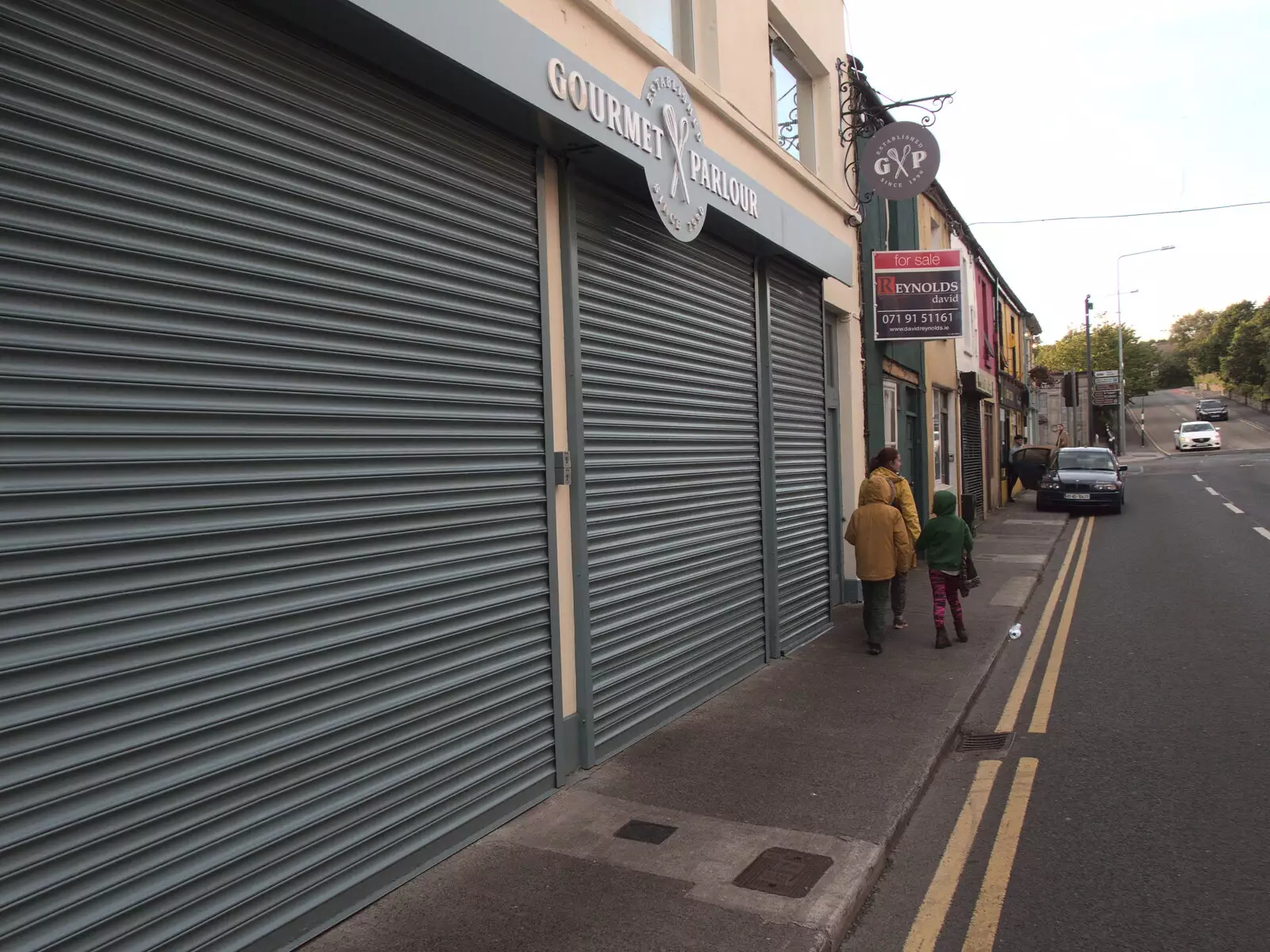 More shuttered shops, from Walks Around Benbulben and Carrowmore, County Sligo, Ireland - 13th August 2021