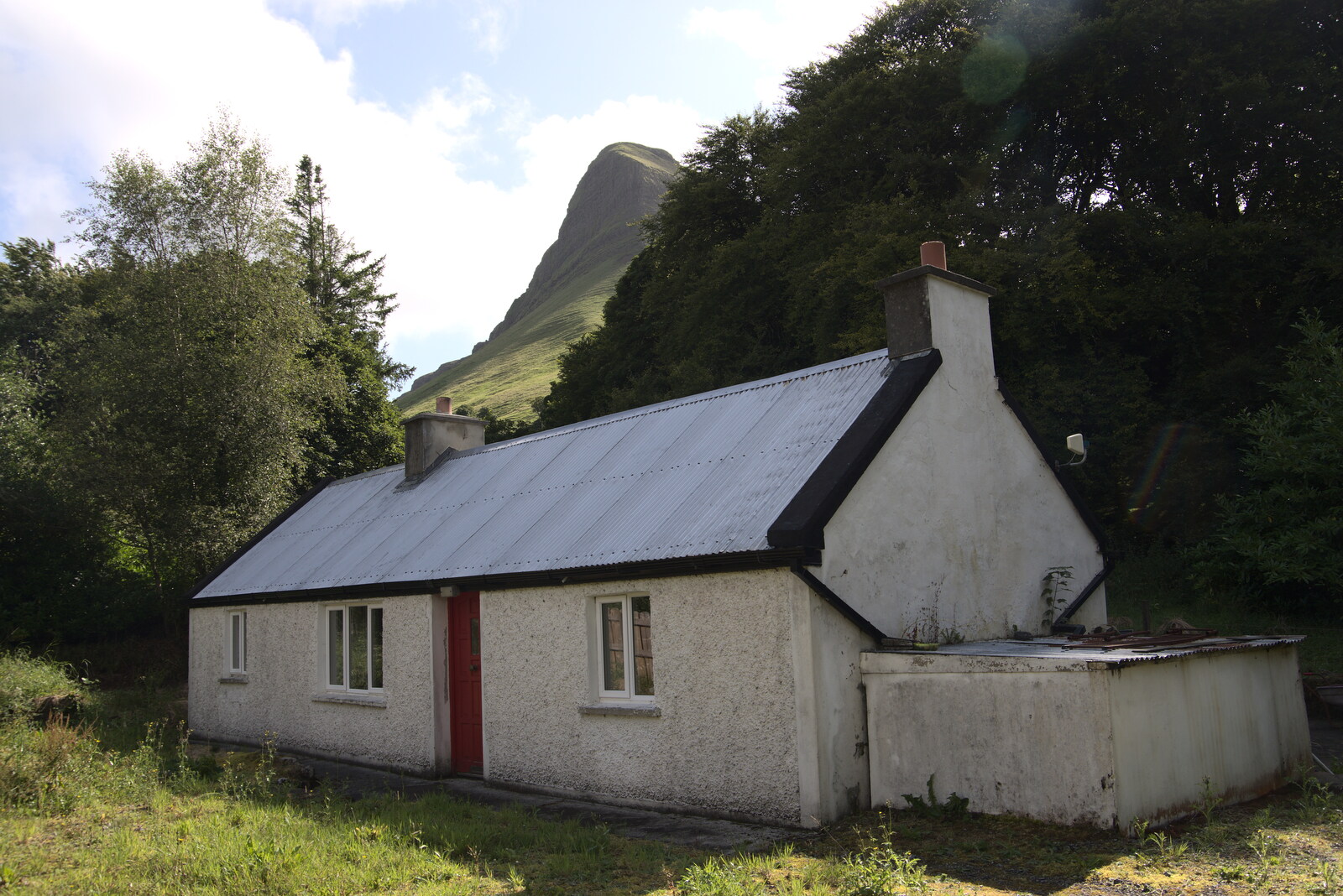 A cottage at the base of Benbulben from Walks Around Benbulben and Carrowmore, County Sligo, Ireland - 13th August 2021