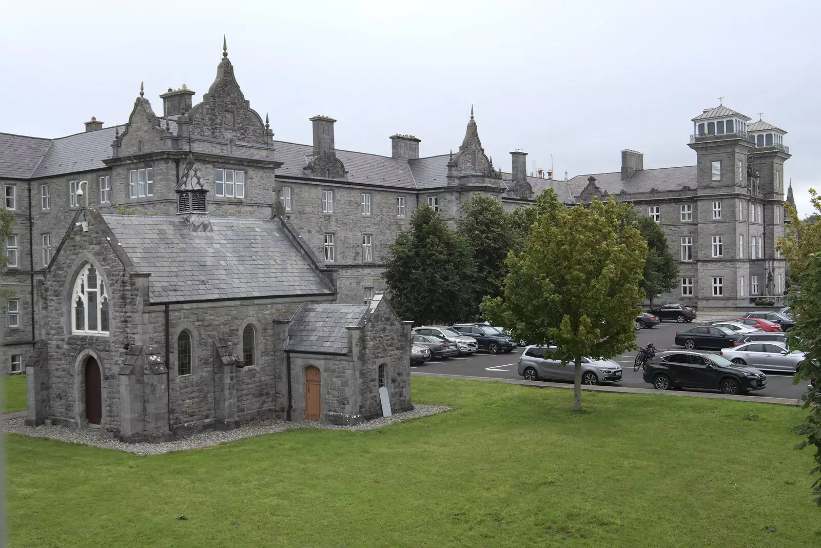 The Clayton Hotel, from Walks Around Benbulben and Carrowmore, County Sligo, Ireland - 13th August 2021