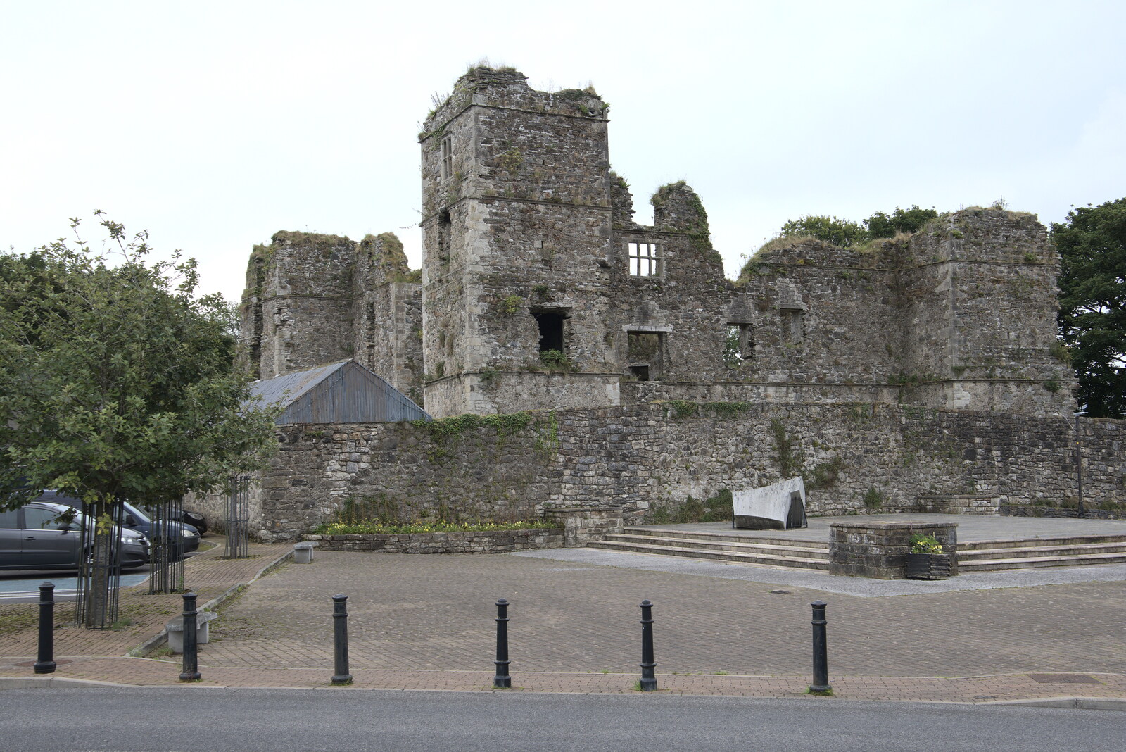 Manorhamilton castle from Manorhamilton and the Street Art of Dún Laoghaire, Ireland - 15th August 2021