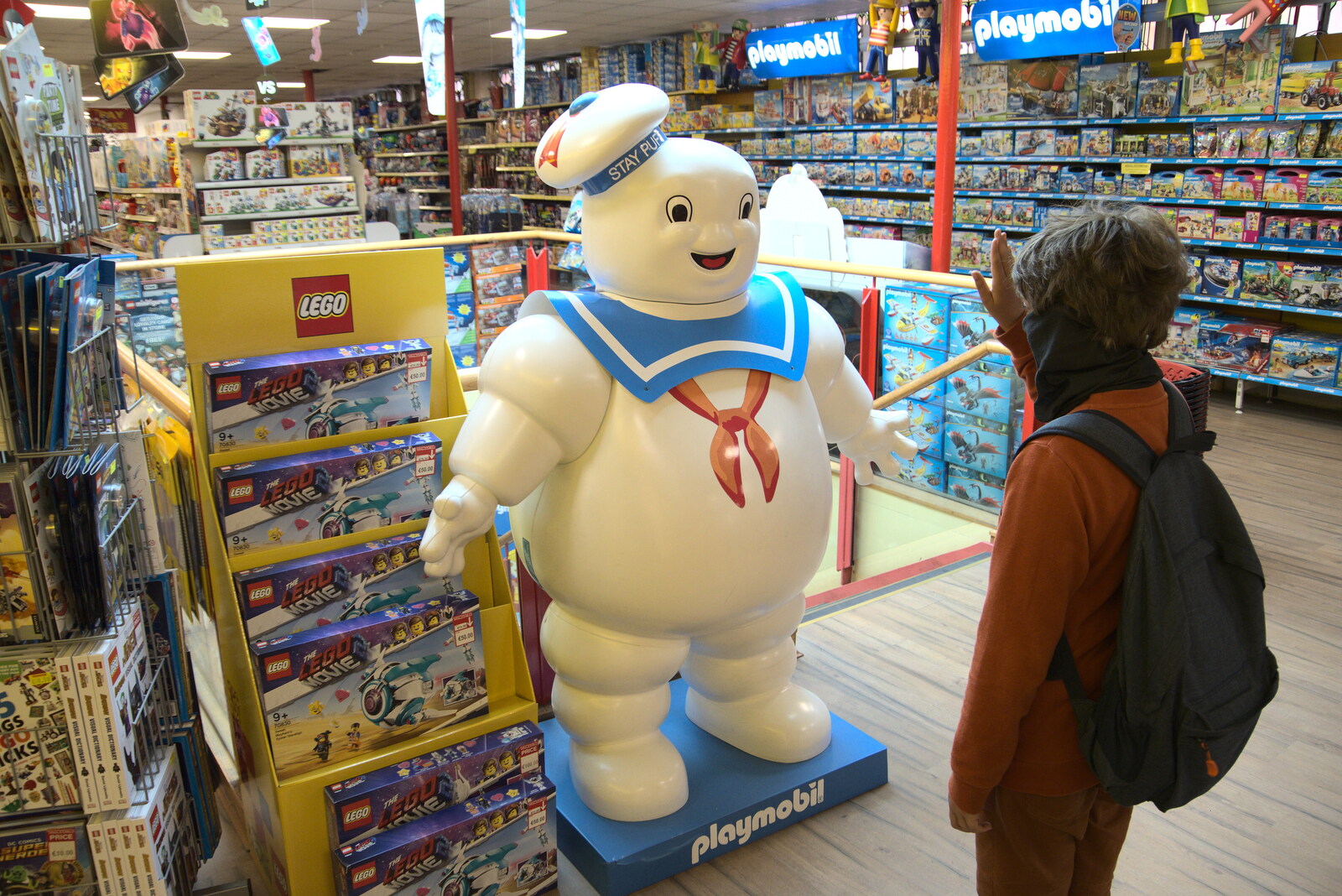 Fred waves to the Staypuft Marshmallow man from A Trip to Noddy's, and Dublin City Centre, Wicklow and Dublin, Ireland - 16th August 2021