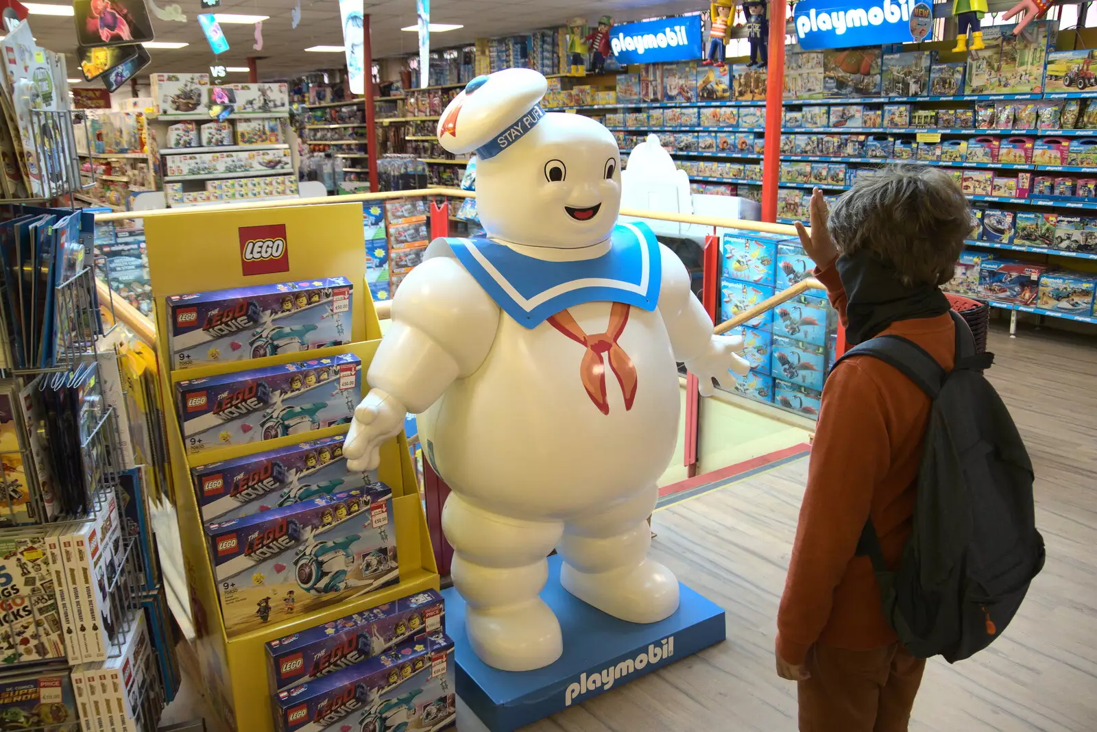 Fred waves to the Staypuft Marshmallow man, from A Trip to Noddy's, and Dublin City Centre, Wicklow and Dublin, Ireland - 16th August 2021