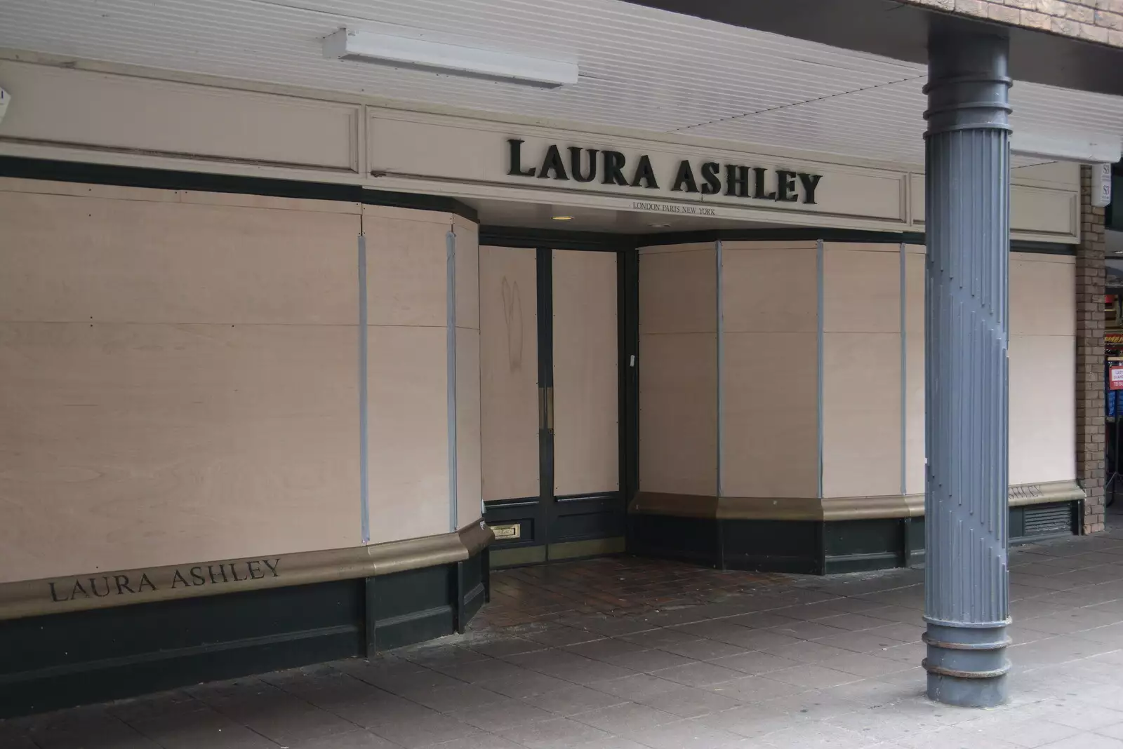 The boarded-up Laura Ashley on London Street, from Dippy and the City Dinosaur Trail, Norwich, Norfolk - 19th August 2021