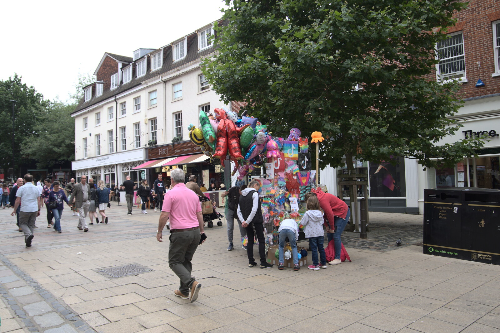 A balloon seller on Gentleman's Walk from Dippy and the City Dinosaur Trail, Norwich, Norfolk - 19th August 2021