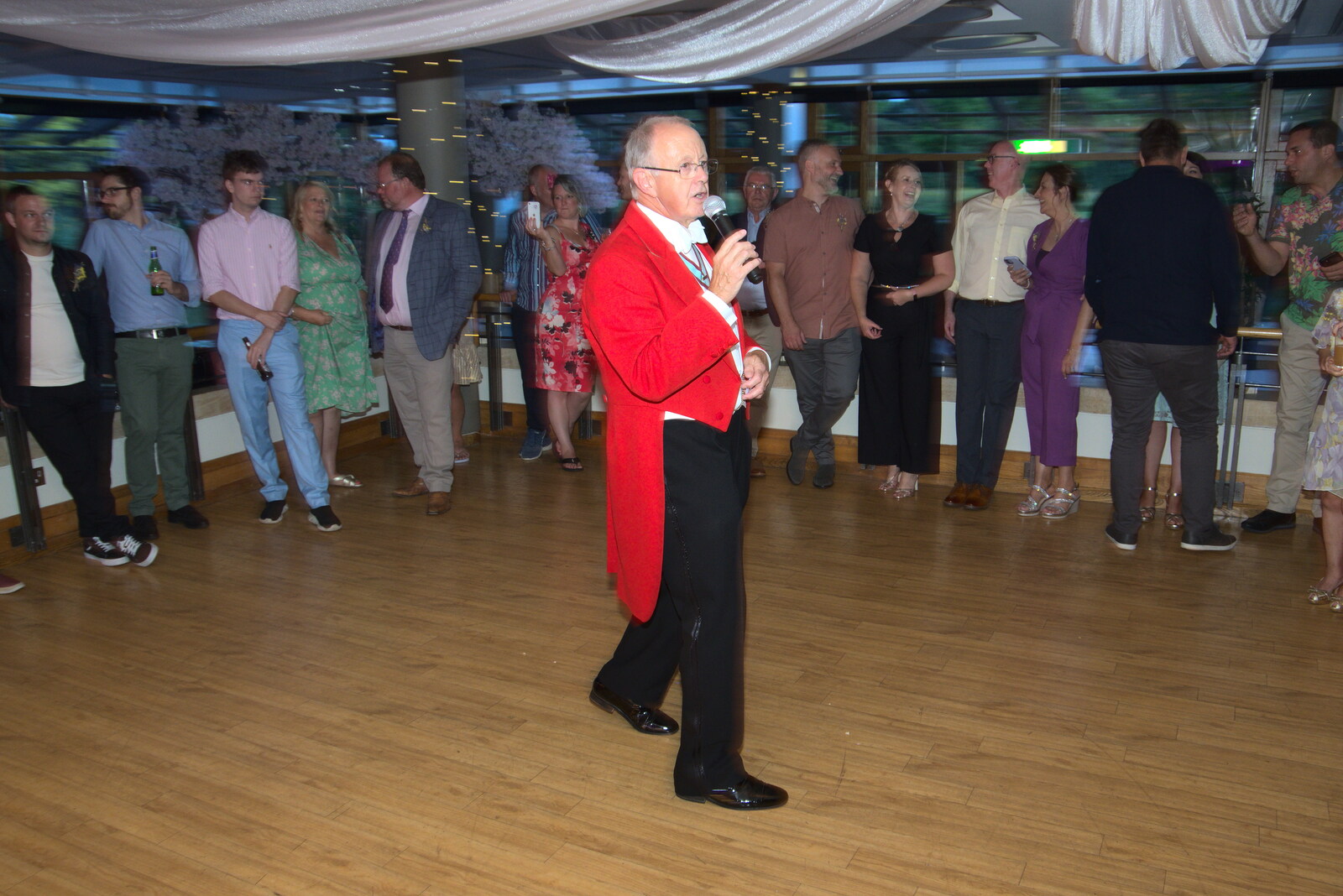 The master of ceremonies does his thing from Petay's Wedding Reception, Fanhams Hall, Ware, Hertfordshire - 20th August 2021