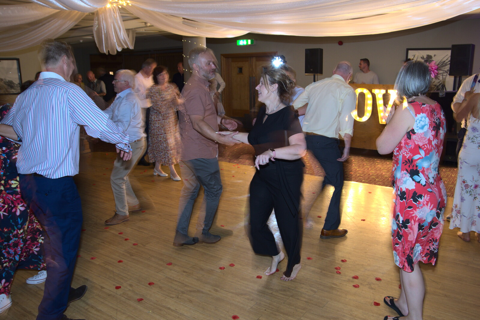 The dancing continues from Petay's Wedding Reception, Fanhams Hall, Ware, Hertfordshire - 20th August 2021