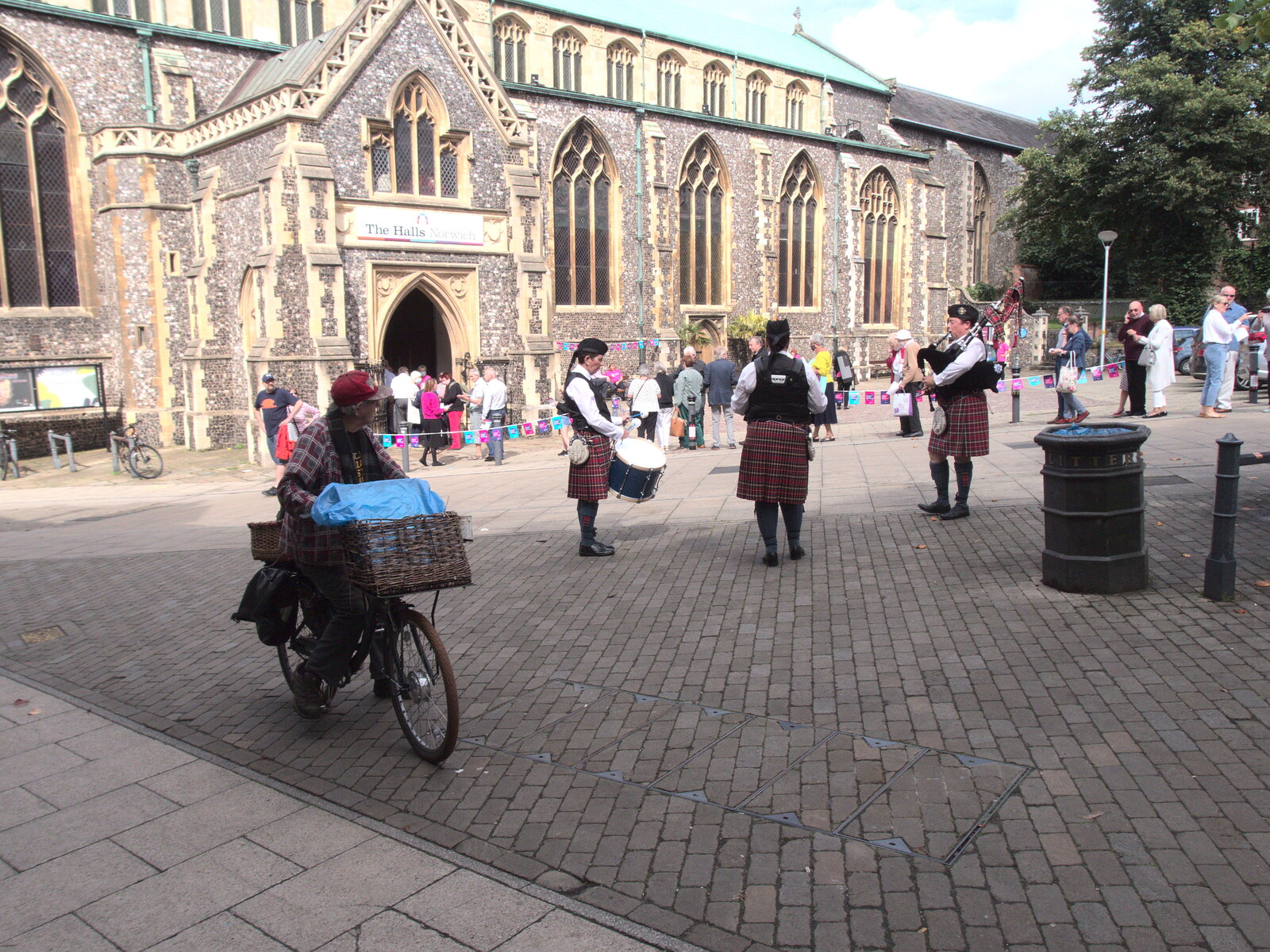 There's a fife-and-drums thing going on from Head Out Not Home: A Music Day, Norwich, Norfolk - 22nd August 2021