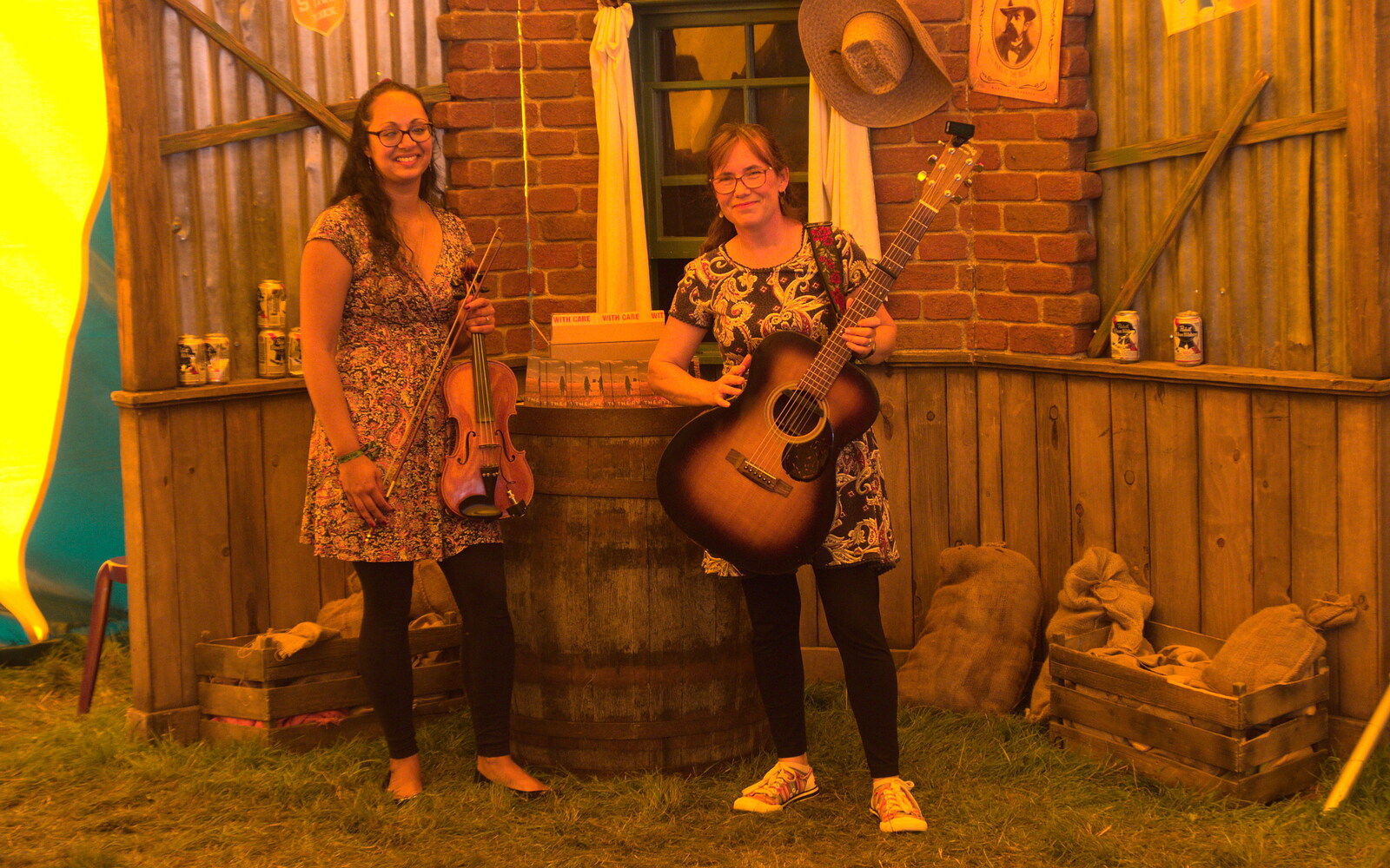 A band photo of the Rye Sisters from Maui Waui Festival, Hill Farm, Gressenhall, Norfolk - 28th August 2021