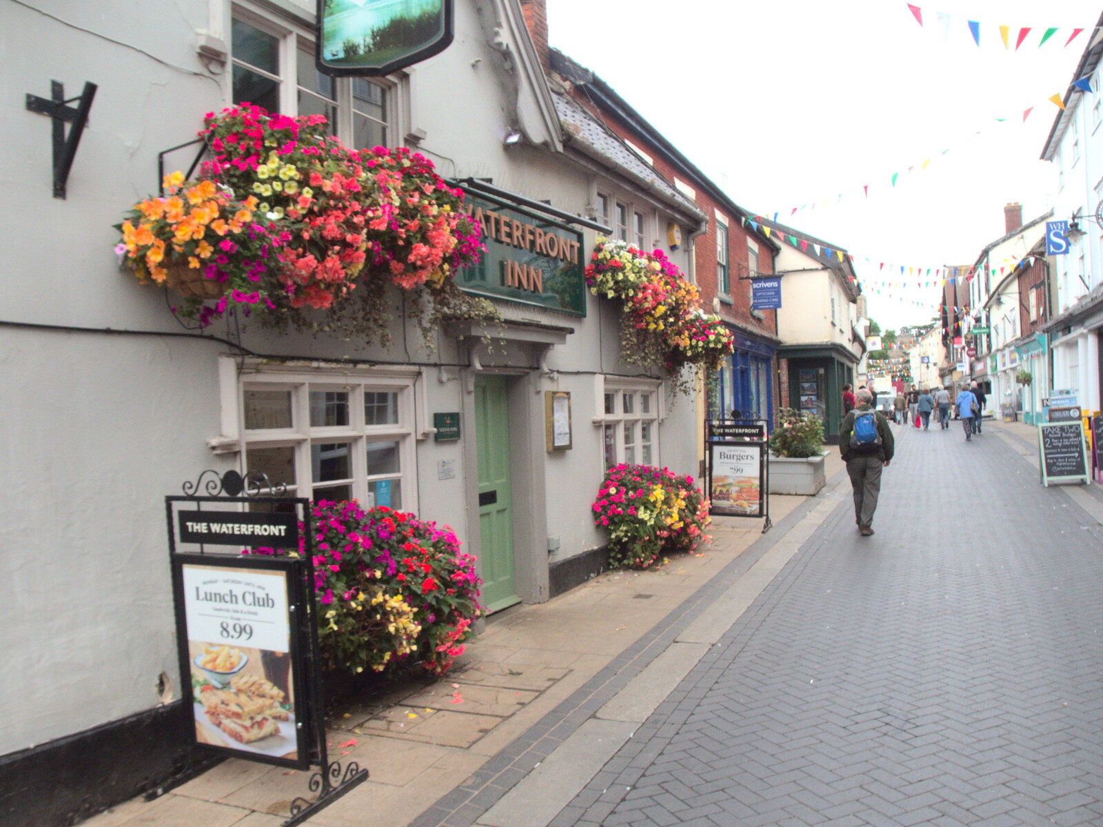 The Waterfront has a nice flower display on from A Few Hours at the Fair, Fair Green, Diss, Norfolk - 5th September 2021