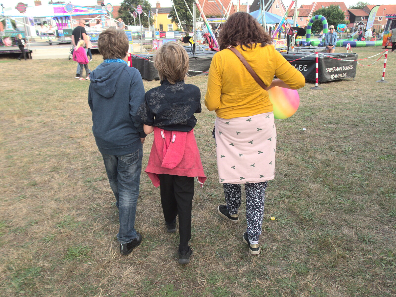 Fred, Harry and Isobel head off from A Few Hours at the Fair, Fair Green, Diss, Norfolk - 5th September 2021
