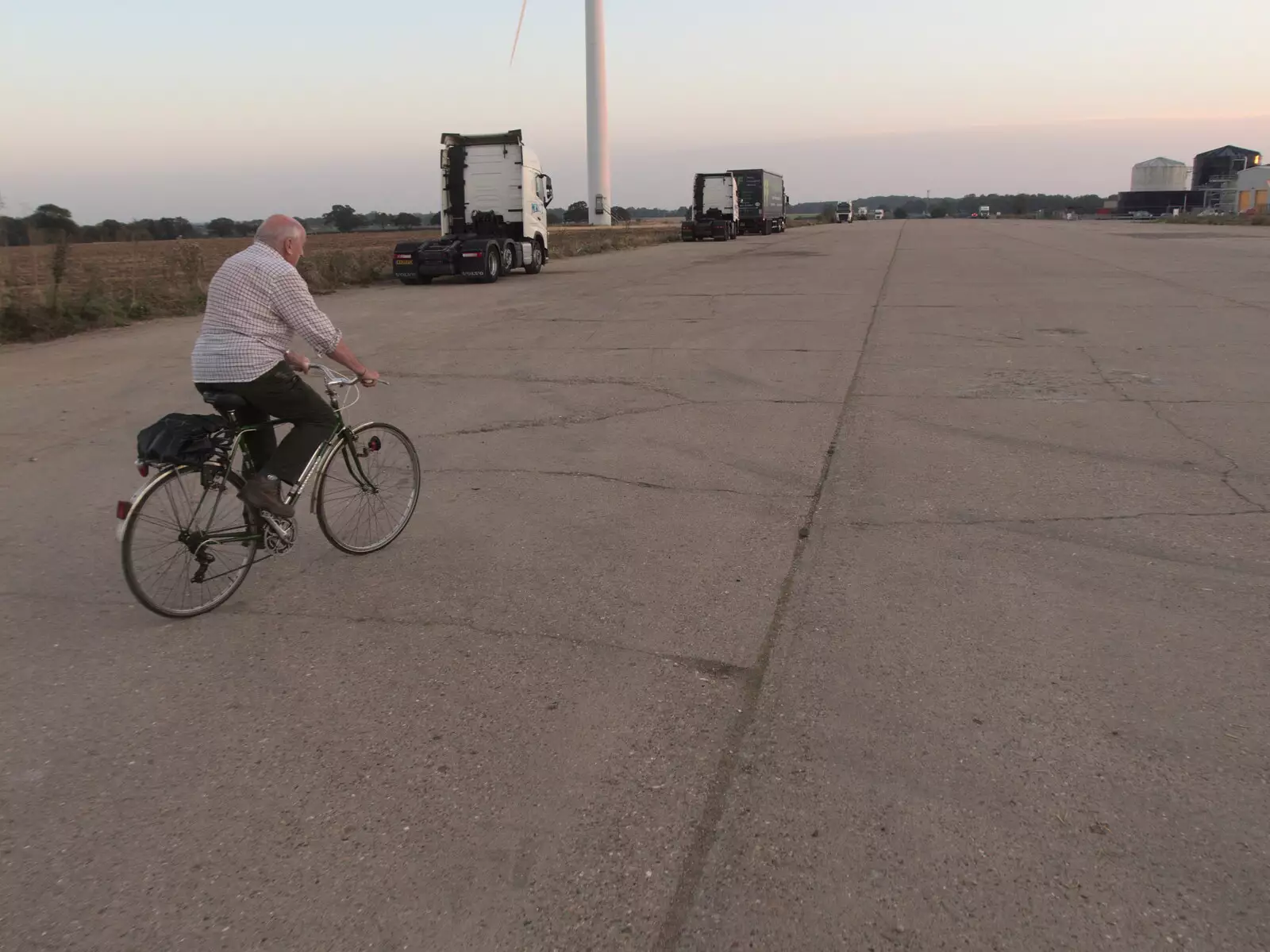 Mick on the main runway, from The Last Weavers Ever, Market Hill, Diss, Norfolk - 10th September 2021