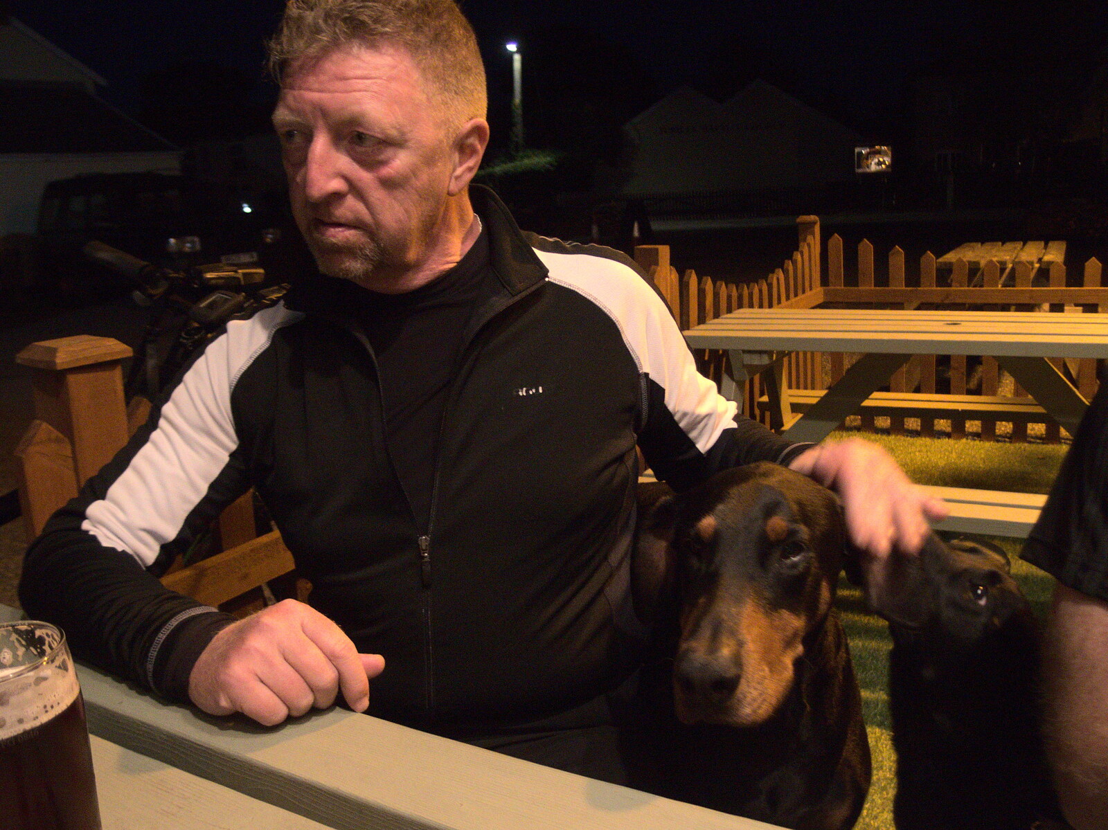 The Last Weavers Ever, Market Hill, Diss, Norfolk - 10th September 2021: Gaz says hello to a friendly Doberman