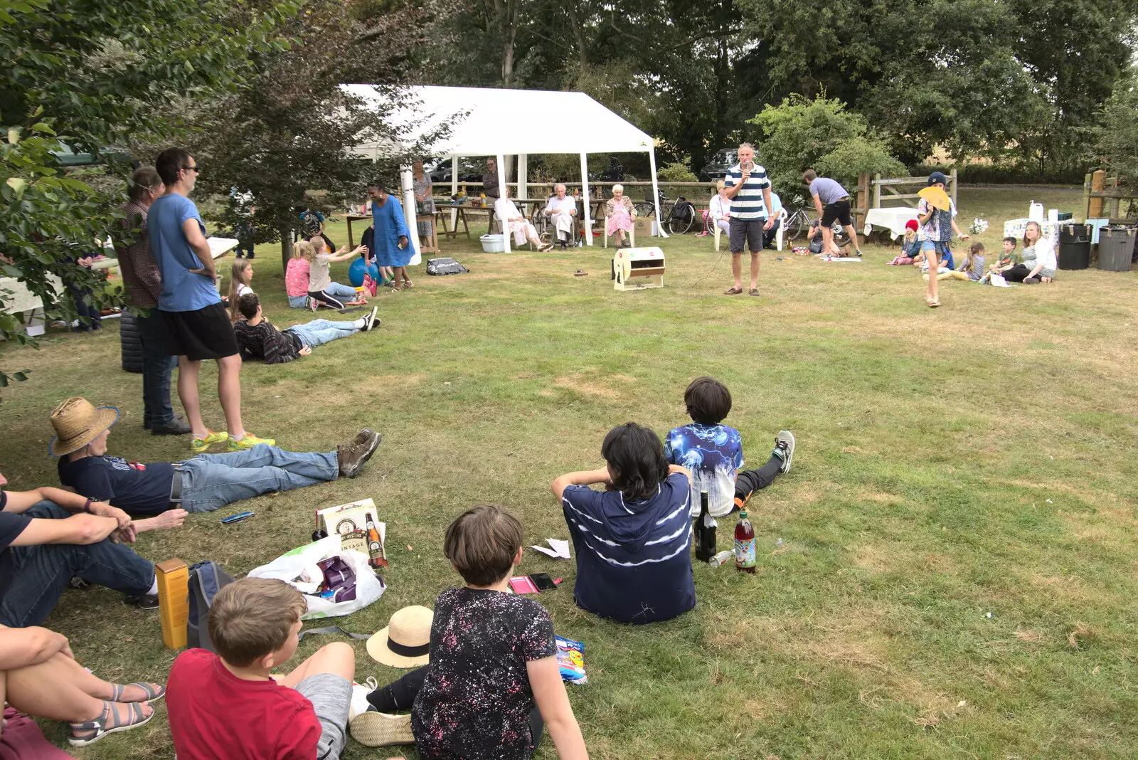 Raffle prizes are drawn, from The Brome and Oakley Fête, Oakley Hall, Suffolk - 19th September 2021